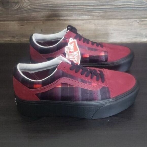 New Vans Old Skool Womens Red Platform Shoes Size 8 Velvet Plaid Emo Goth - Picture 5 of 10